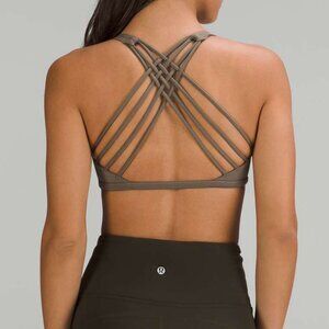 NWT Lululemon Free To Be Bra